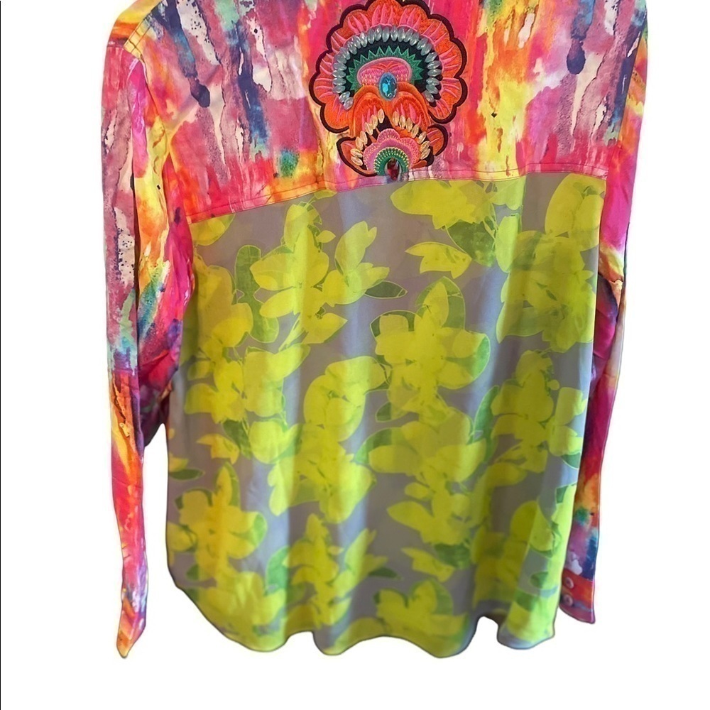 SOFT Surroundings Festiva vibrant Shirt - Picture 6 of 14
